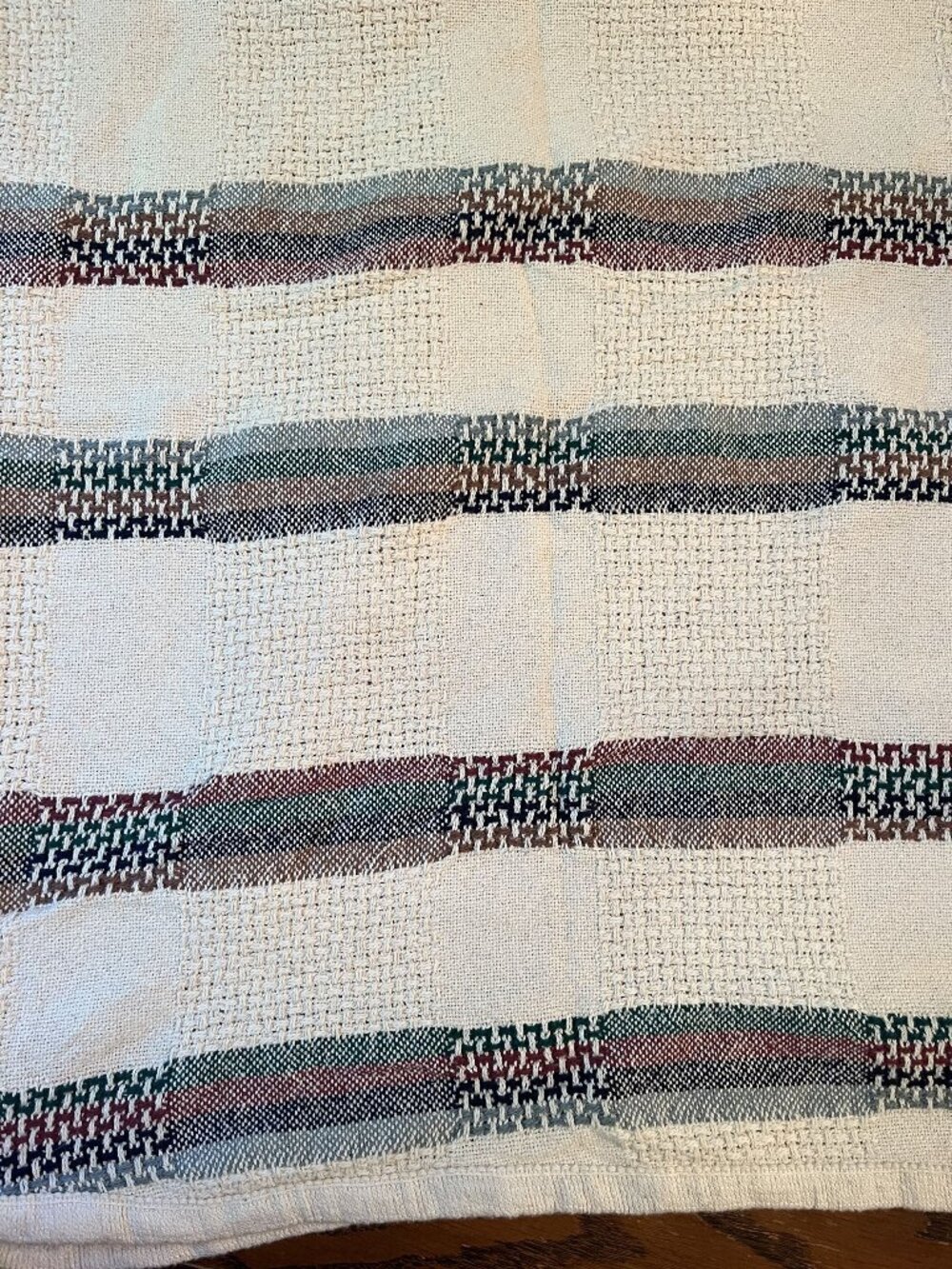 Crown Crafts Vintage Woven Cotton Blanket Made In USA 1987 With Stripes Pattern